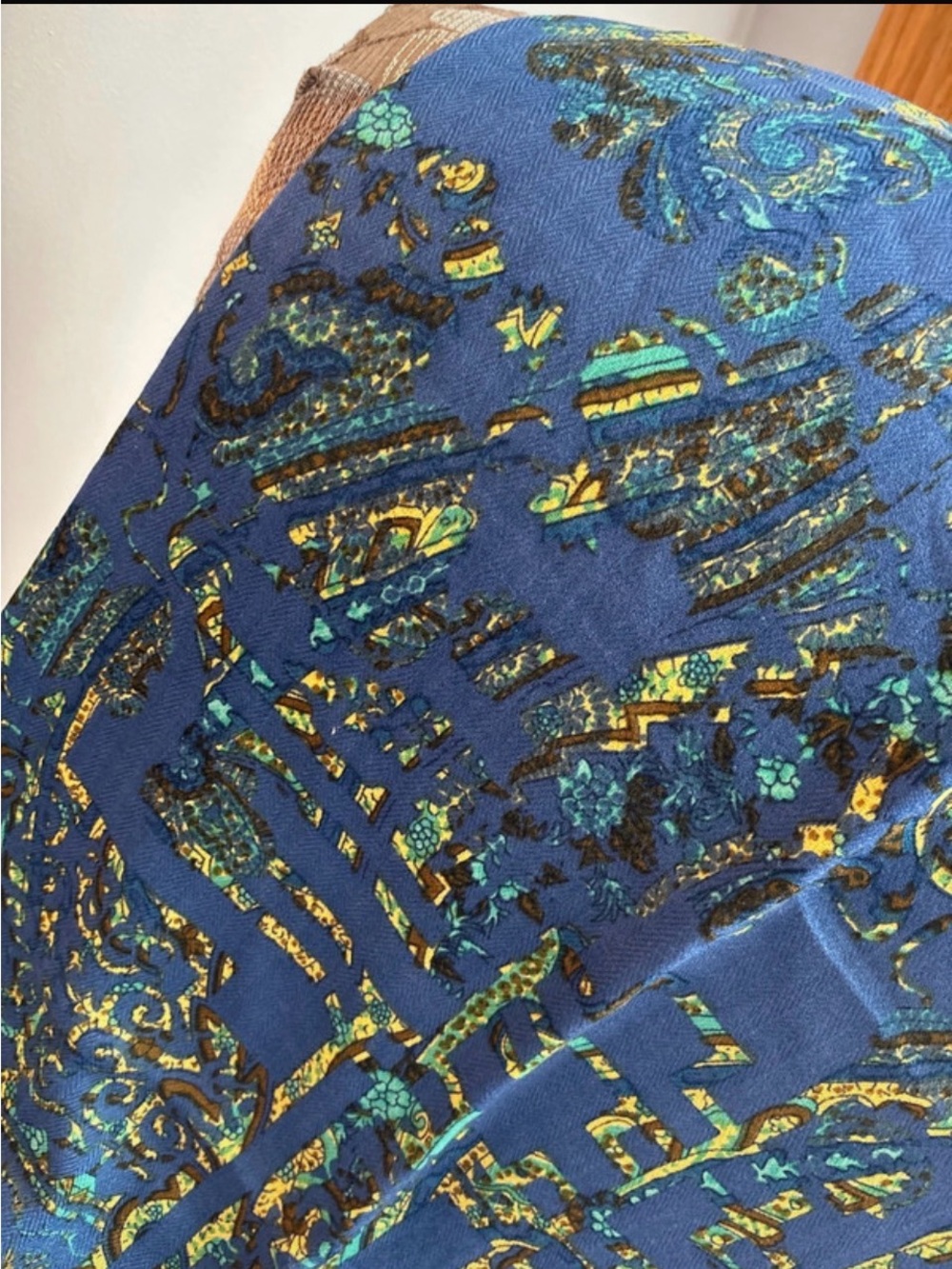 Ladies Shawl/coverup-or Scarf